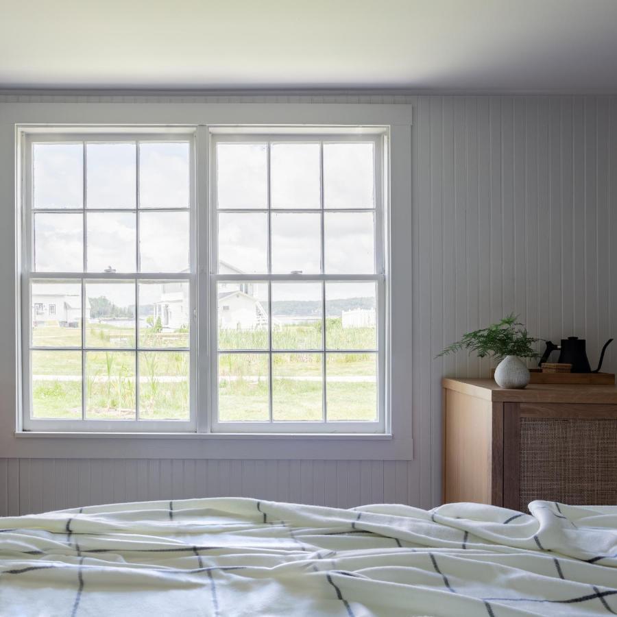 Bluebird Ocean Point Inn Bagian luar foto